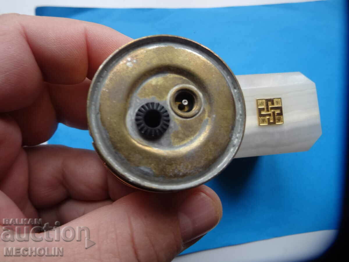 Delivery of SOLID COLIBRI DESK LIGHTER ANTIQUE