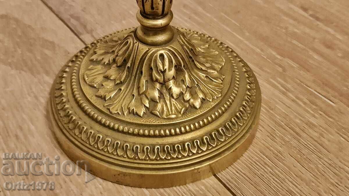 Solid French candle holder, brass, marked, 910g – Excellent! with price 165.00 BGN | € 84.36 Solid French candle holder, brass, marked, 910g – Excellent! with price 165.00 BGN | € 84.36