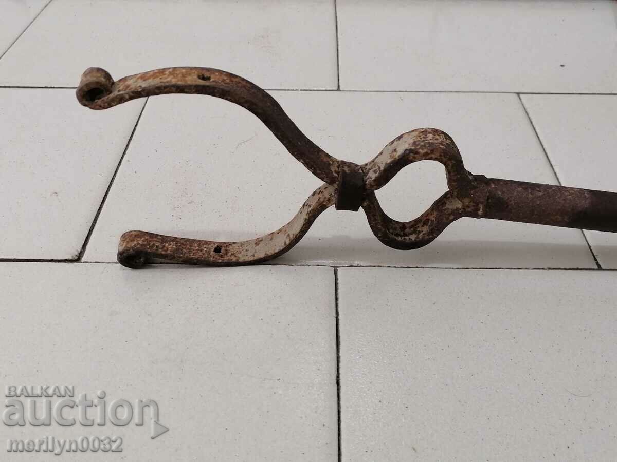 Δημοπρασία Σφήνα σφυρήλατο για ομάδα βοδιού, σφυρήλατο σίδερο, καρφί Δημοπρασία Σφήνα σφυρήλατο για ομάδα βοδιού, σφυρήλατο σίδερο, καρφί