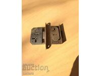 Două încuietori vintage pentru un sertar sau cufăr