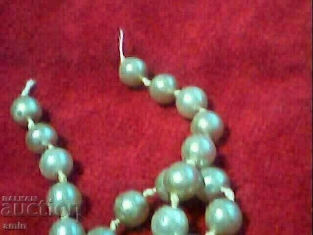 Auction old beautiful natural pearls Auction old beautiful natural pearls