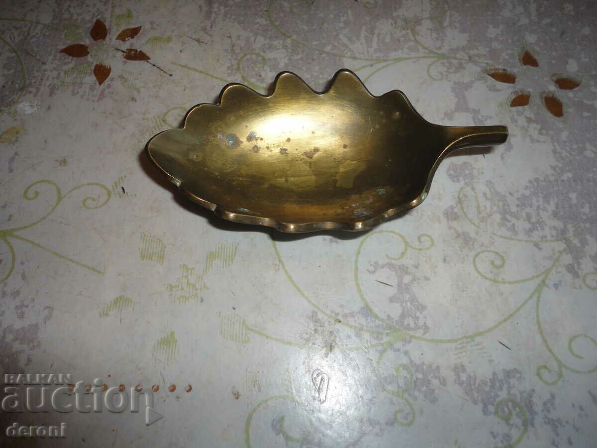 Auction Bronze figure plastic hedgehog Auction Bronze figure plastic hedgehog