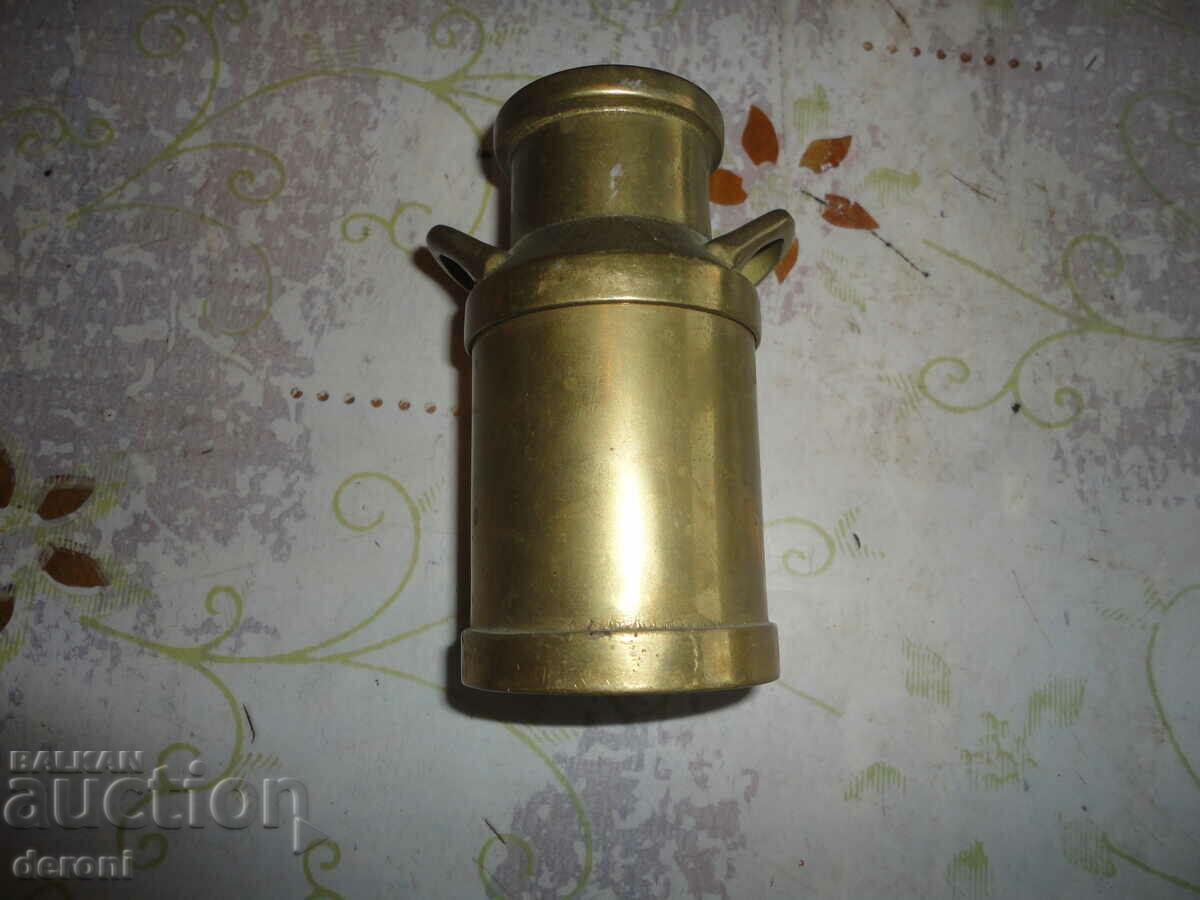 Auction  Bronze figure stand gyum 2