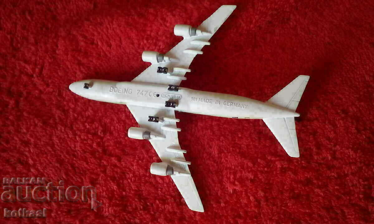 Small metal plane schabak Germany Boeing 747 Australia with price 15.50 BGN | € 7.93 Small metal plane schabak Germany Boeing 747 Australia with price 15.50 BGN | € 7.93