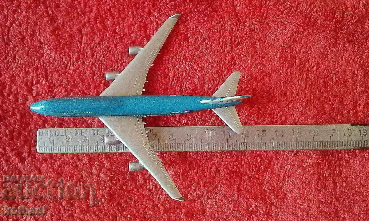 Small metal airplane Schabak Germany Boeing 747 KLM