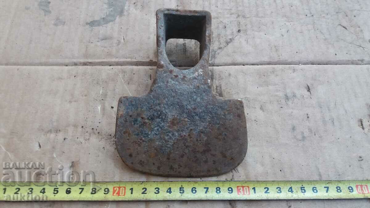 Auction OLD SOLID HOE, TOOL Auction OLD SOLID HOE, TOOL