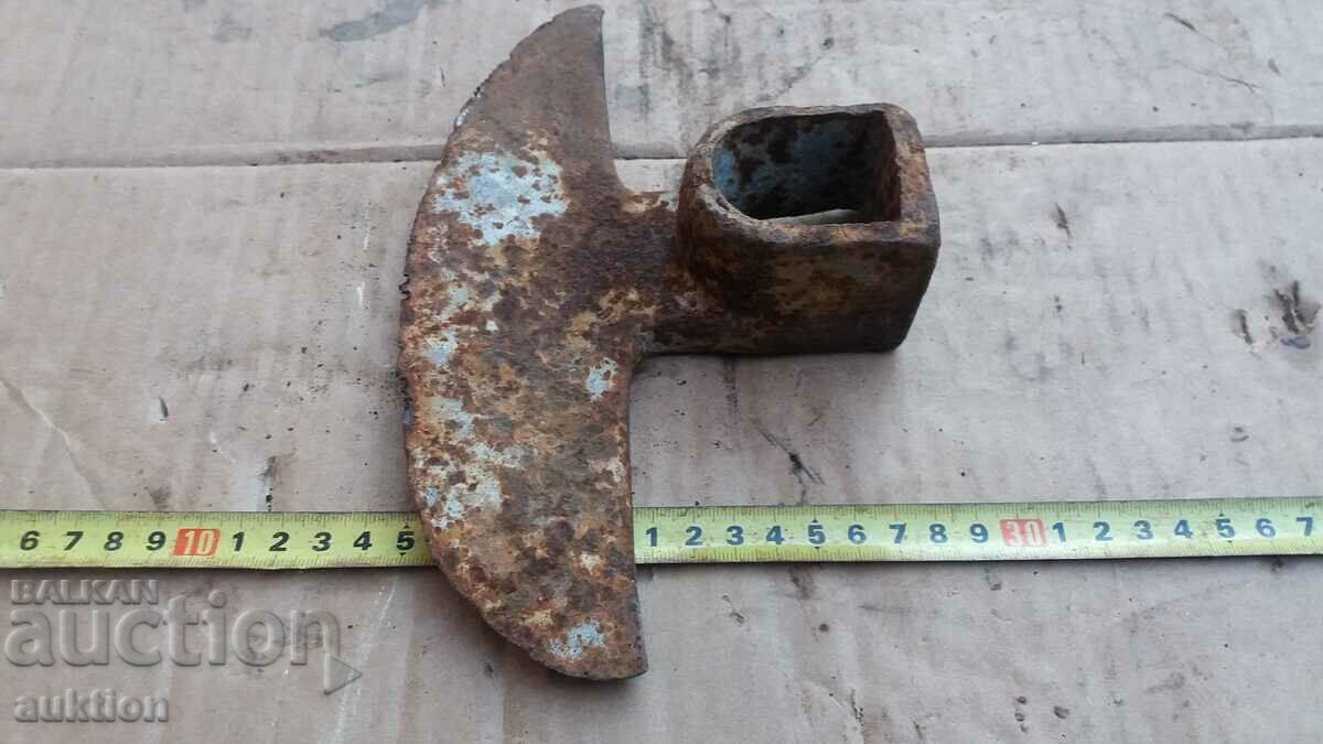 OLD SOLID HOE, TOOL - 6 OLD SOLID HOE, TOOL - 6