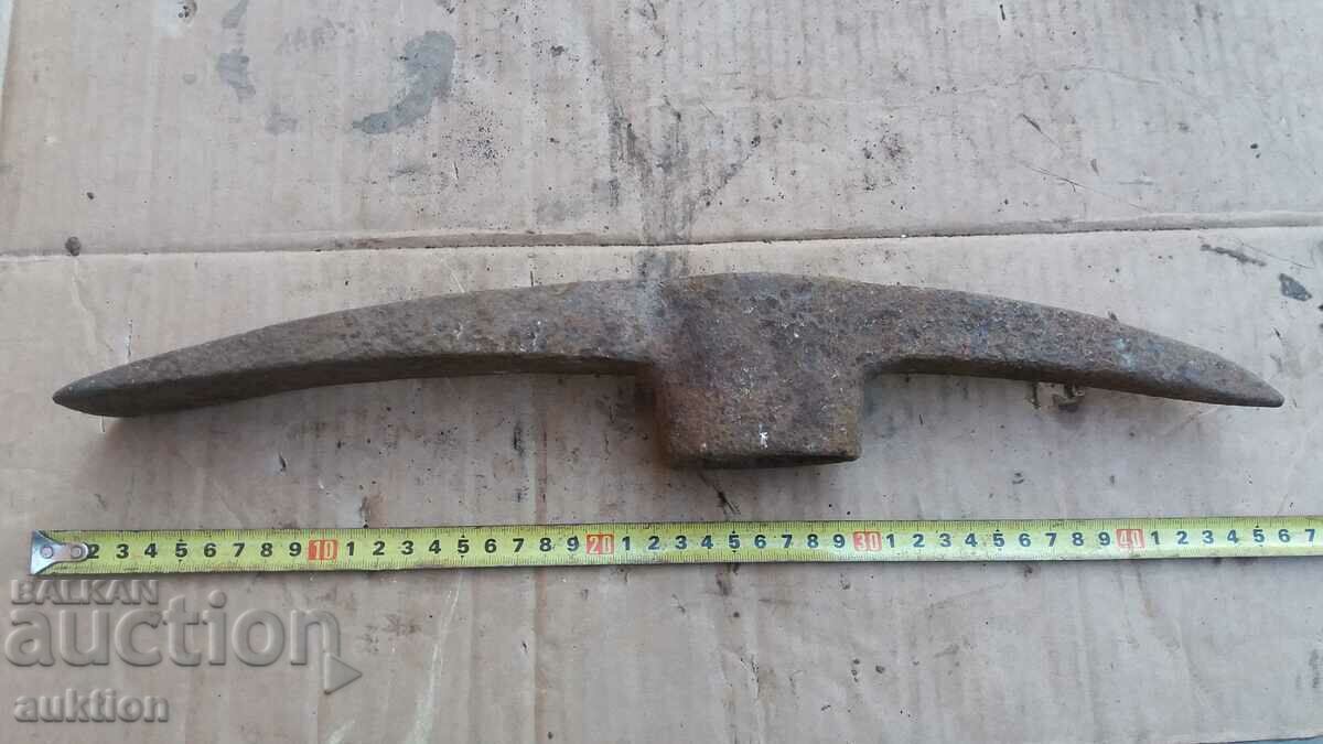 Auction OLD STEEL PICK, TOOL Auction OLD STEEL PICK, TOOL