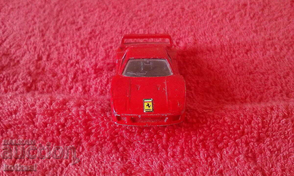 Small metal car model Ferrari maisto - 5