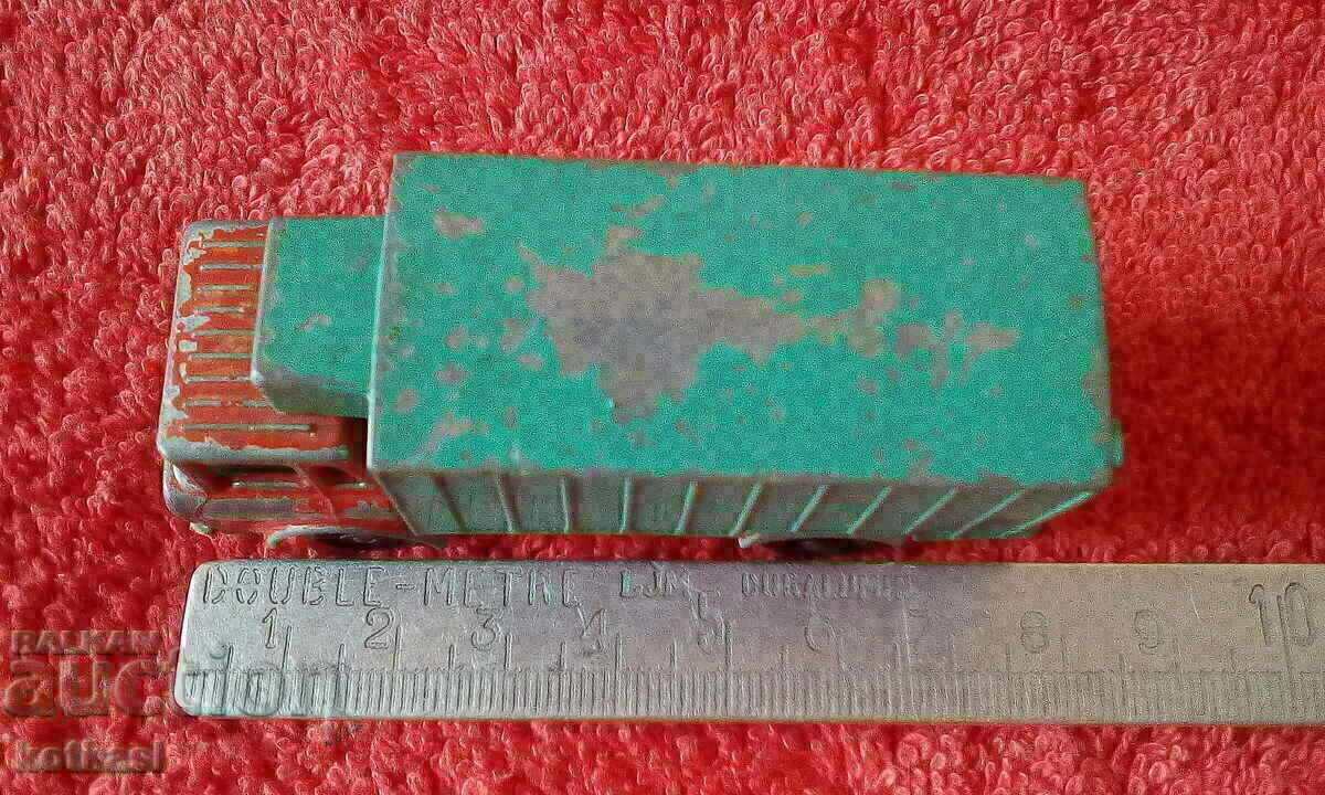 Μικρό μεταλλικό φορτηγό Lesney England Matchbox Μικρό μεταλλικό φορτηγό Lesney England Matchbox