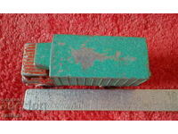 Camion mic de metal cu cutie de chibrituri Lesney England