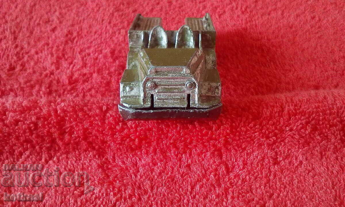 Matchbox England Lesney 1976 Small Metal Car - 5 Matchbox England Lesney 1976 Small Metal Car - 5