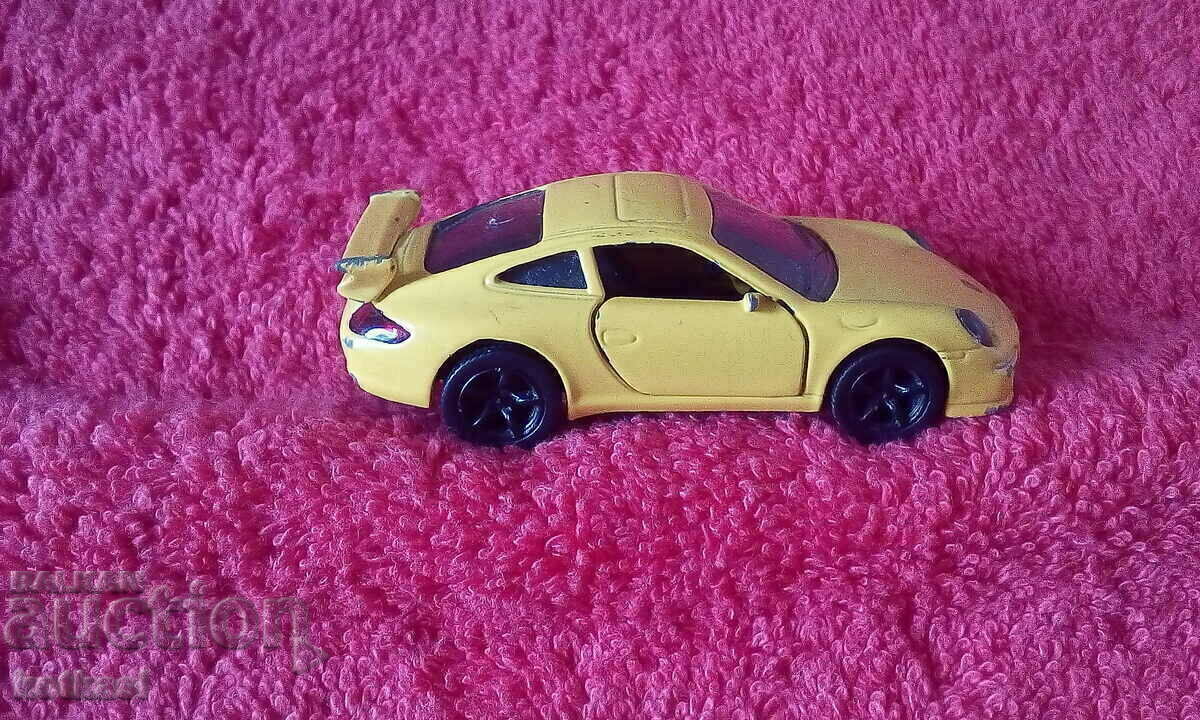 Small metal car model siku Porsche 911 - 5 Small metal car model siku Porsche 911 - 5
