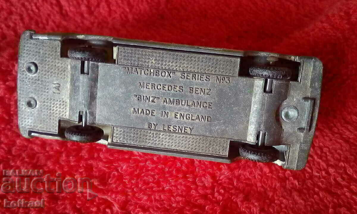 Matchbox Mercedes Benz Ambulance Lesney Small Metal Car with price 21.50 BGN | € 10.99 Matchbox Mercedes Benz Ambulance Lesney Small Metal Car with price 21.50 BGN | € 10.99