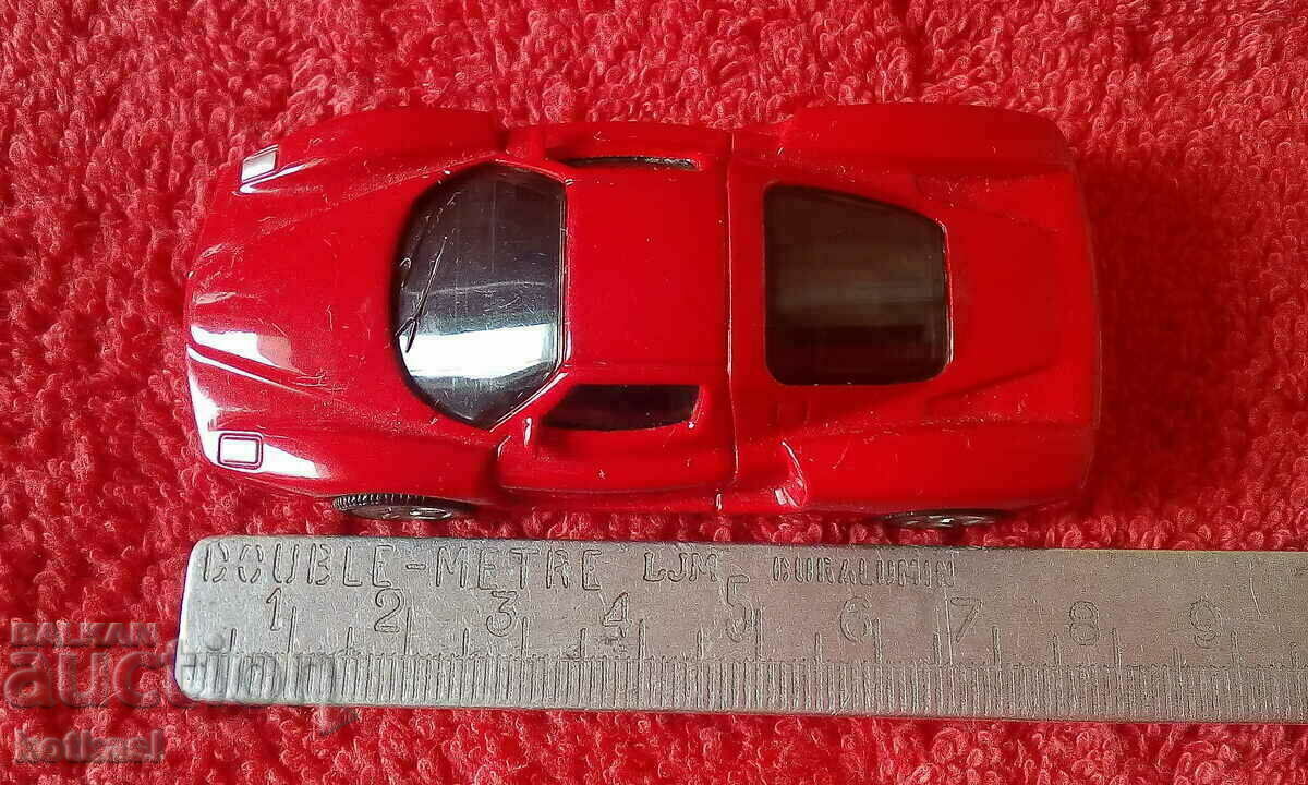 Small metal car model siku spider