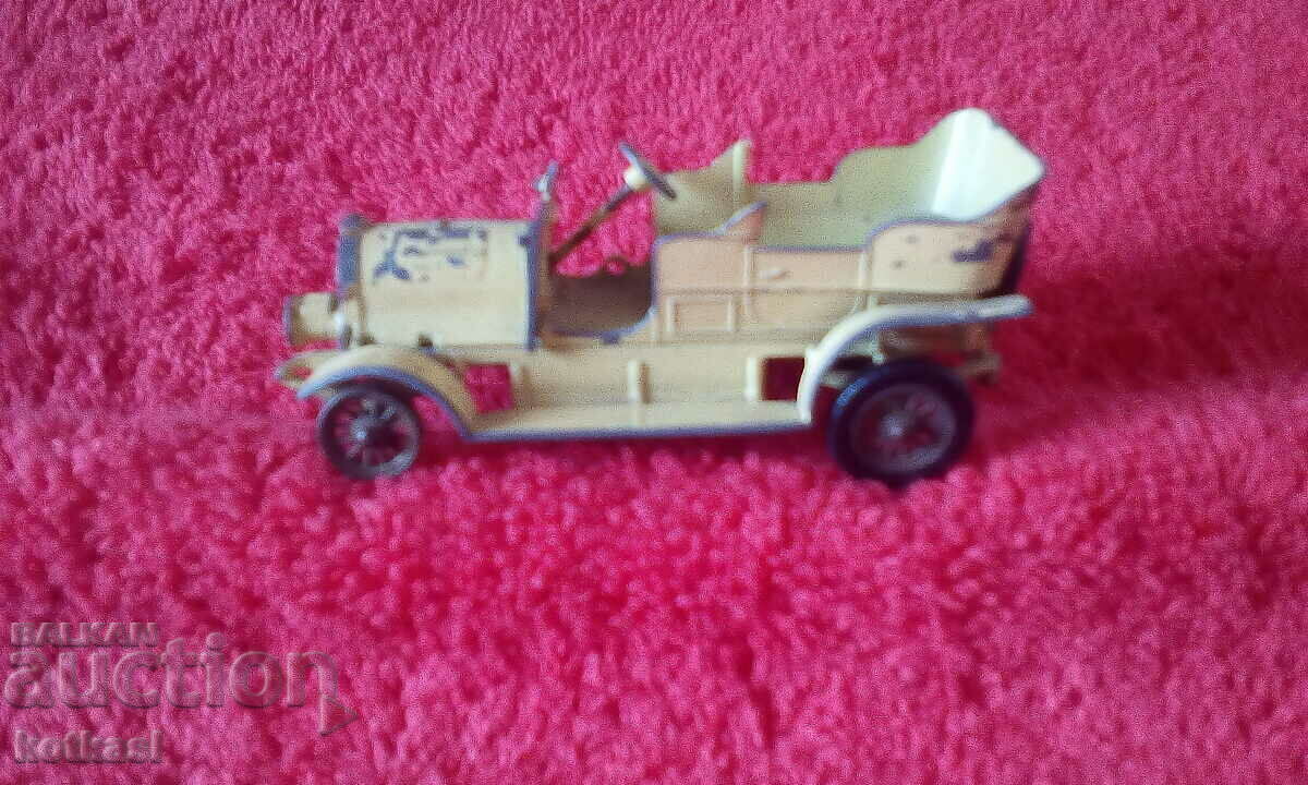 Small metal car model England Lesney Spyker 1904 - 6 Small metal car model England Lesney Spyker 1904 - 6