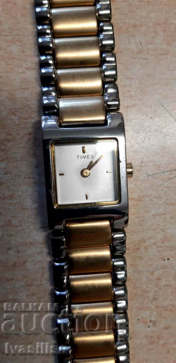 Ένα πανέμορφο ΓΥΝΑΙΚΕΙΟ ρολόι TIMEX