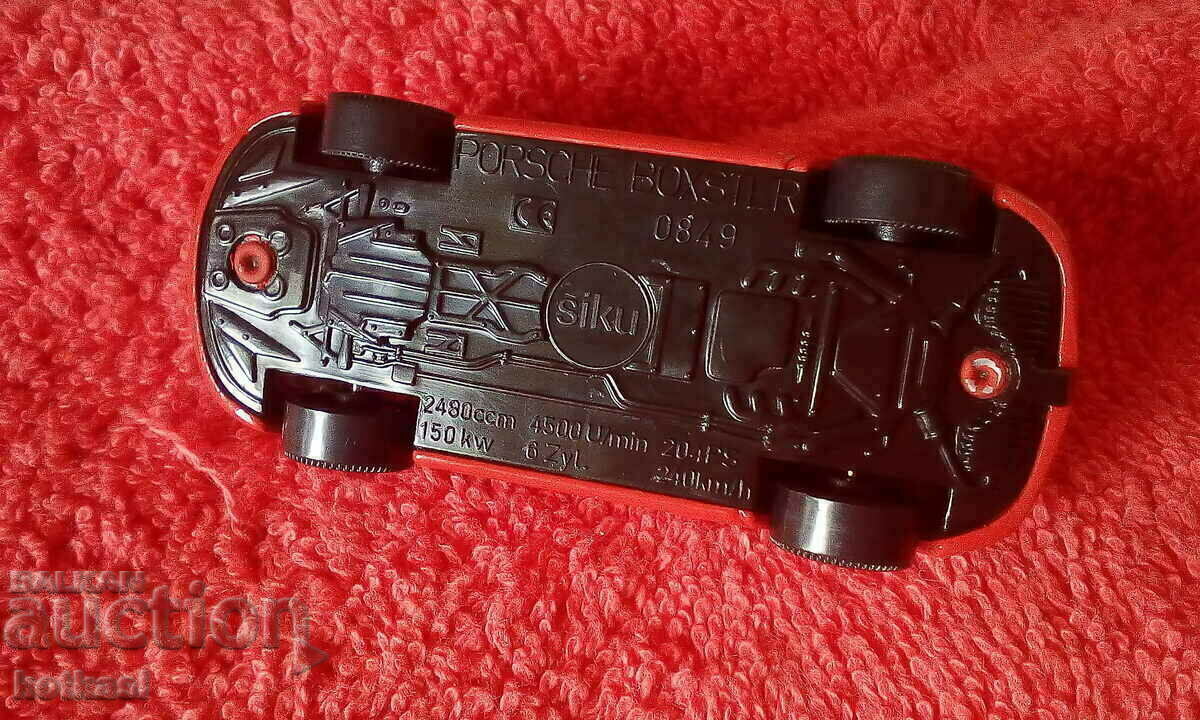 Small metal car model siku Porsche Boxster with price 10.50 BGN | € 5.37 Small metal car model siku Porsche Boxster with price 10.50 BGN | € 5.37