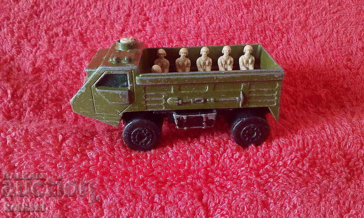 Matchbox England Lesney 1976 personell small metal car - 6 Matchbox England Lesney 1976 personell small metal car - 6