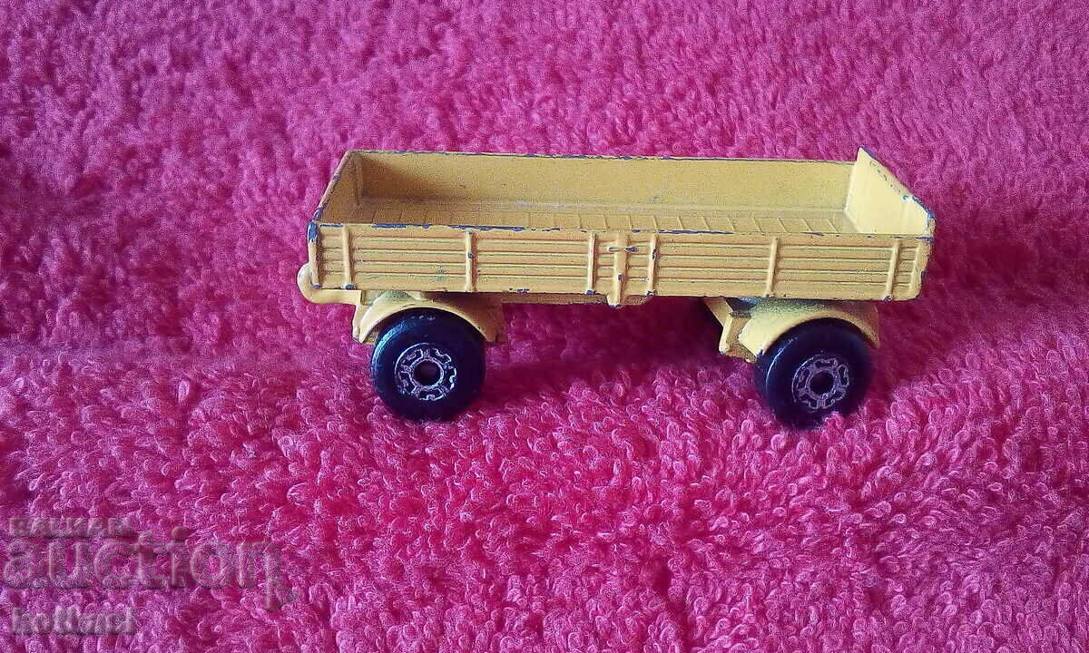 Small metal car model Matchbox Macau Mercedes trailer - 5 Small metal car model Matchbox Macau Mercedes trailer - 5