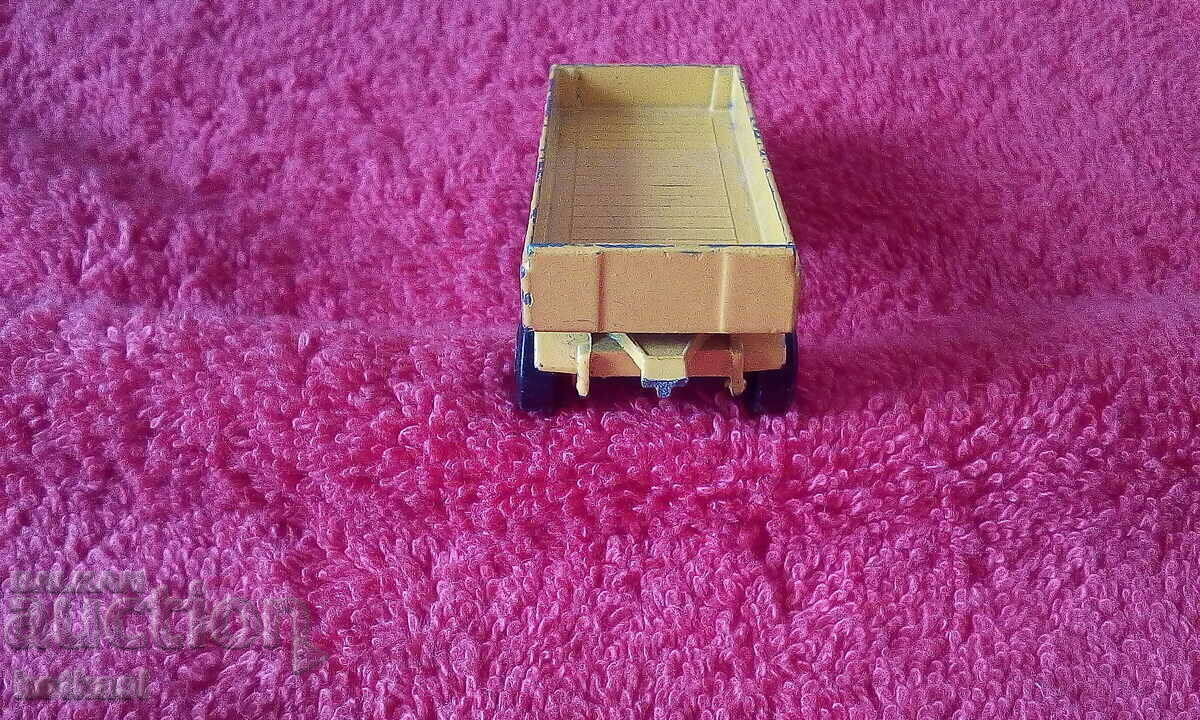 Small metal car model Matchbox Macau Mercedes trailer - 6 Small metal car model Matchbox Macau Mercedes trailer - 6