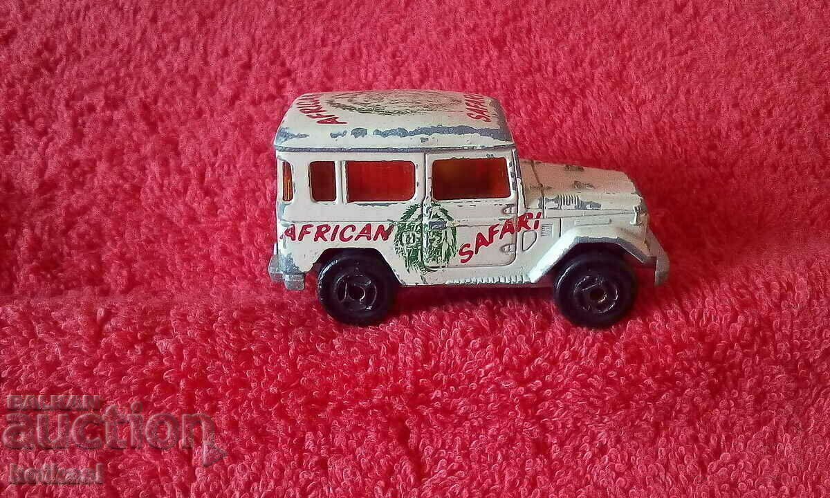Delivery of Small metal car model majorette France Toyota 1/53 Delivery of Small metal car model majorette France Toyota 1/53