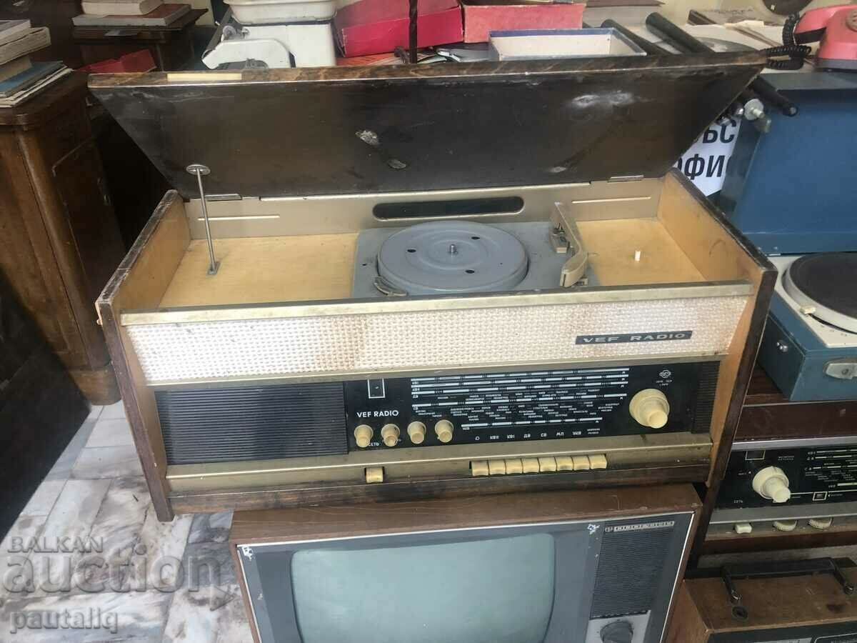 RADIO GRAMOPHONE VEF - 5 RADIO GRAMOPHONE VEF - 5