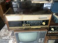 RADIO GRAMOFON VEF