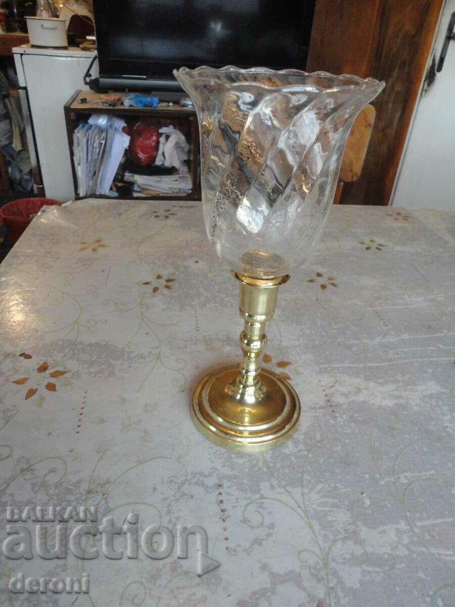 Невероятен бокал чаша с цена 25.00 лв. | € 12.78 Невероятен бокал чаша с цена 25.00 лв. | € 12.78