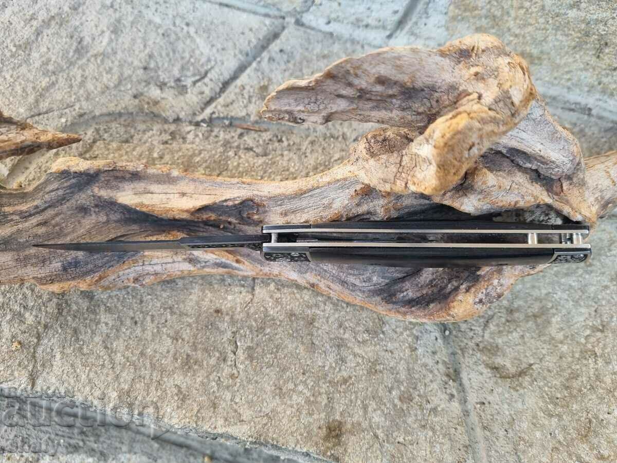 Cuțit rusesc semi-automat cu preț 75.00 BGN | € 38.35