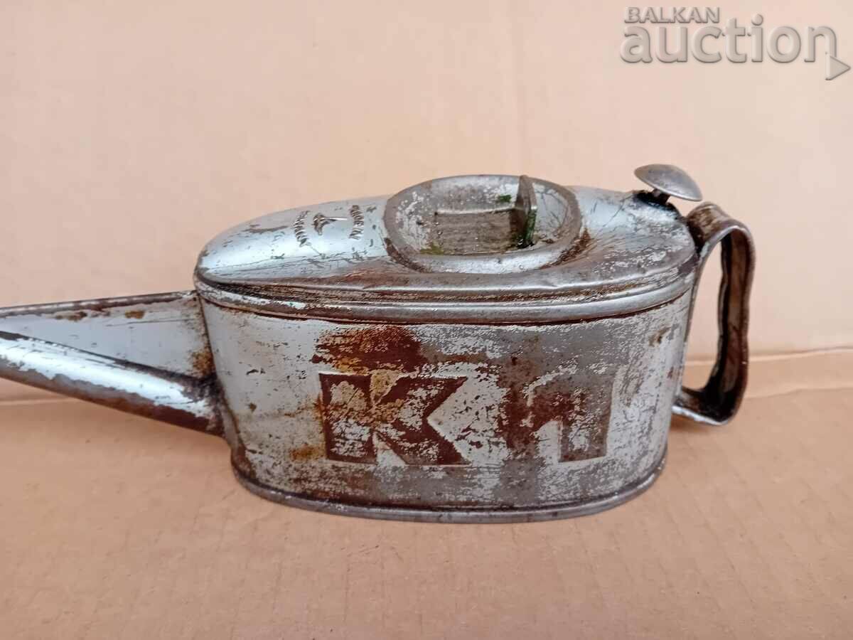 Delivery of K 1 oil pan oil tube Wehrmacht Germany WW2 WWII Delivery of K 1 oil pan oil tube Wehrmacht Germany WW2 WWII