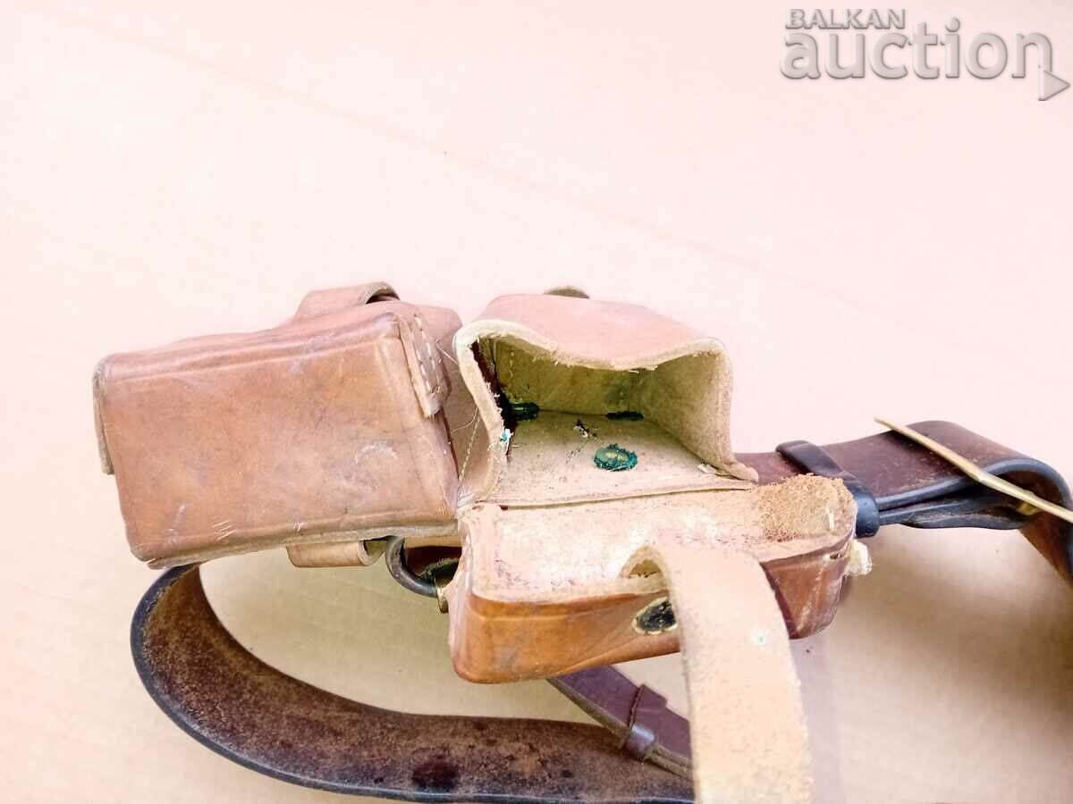 WW2 WWII M95 Rifle Carbine Belt with Carriers and Flaps - 5 WW2 WWII M95 Rifle Carbine Belt with Carriers and Flaps - 5