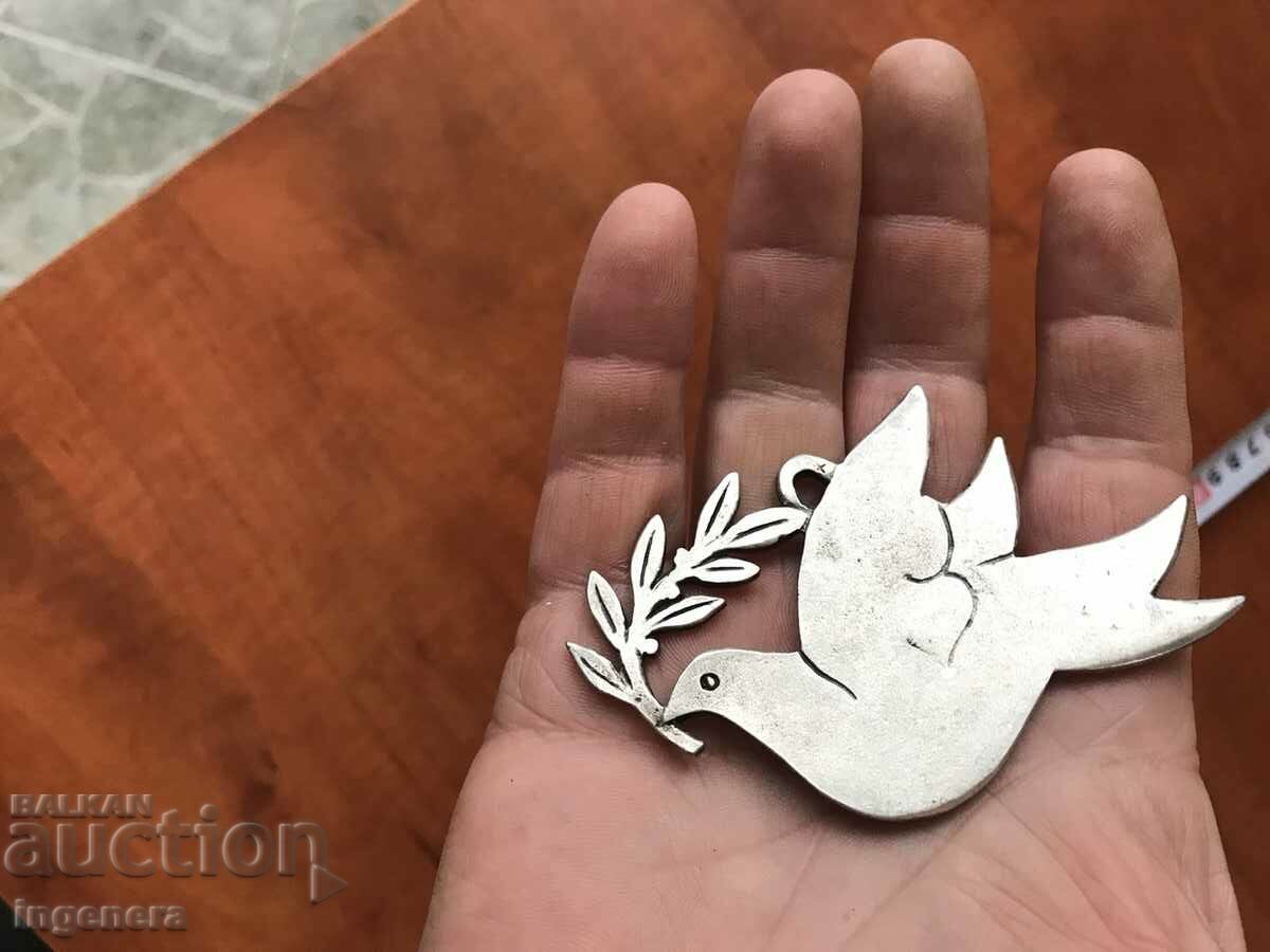 Delivery of PENDANT METAL ENAMEL DOVE SOUVENIR Delivery of PENDANT METAL ENAMEL DOVE SOUVENIR