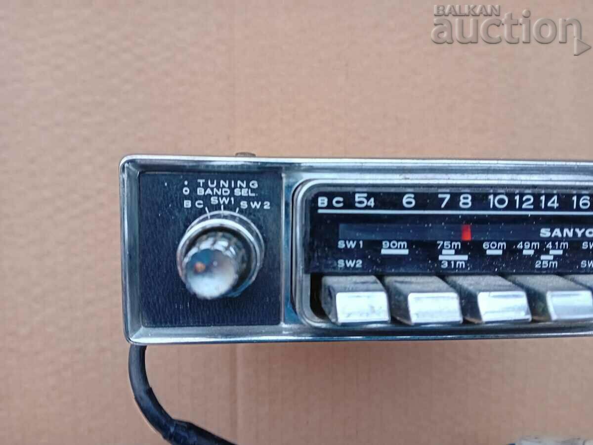 SANYO radio receiver for vintage car 60s 70s with price 91.00 BGN | € 46.53 SANYO radio receiver for vintage car 60s 70s with price 91.00 BGN | € 46.53