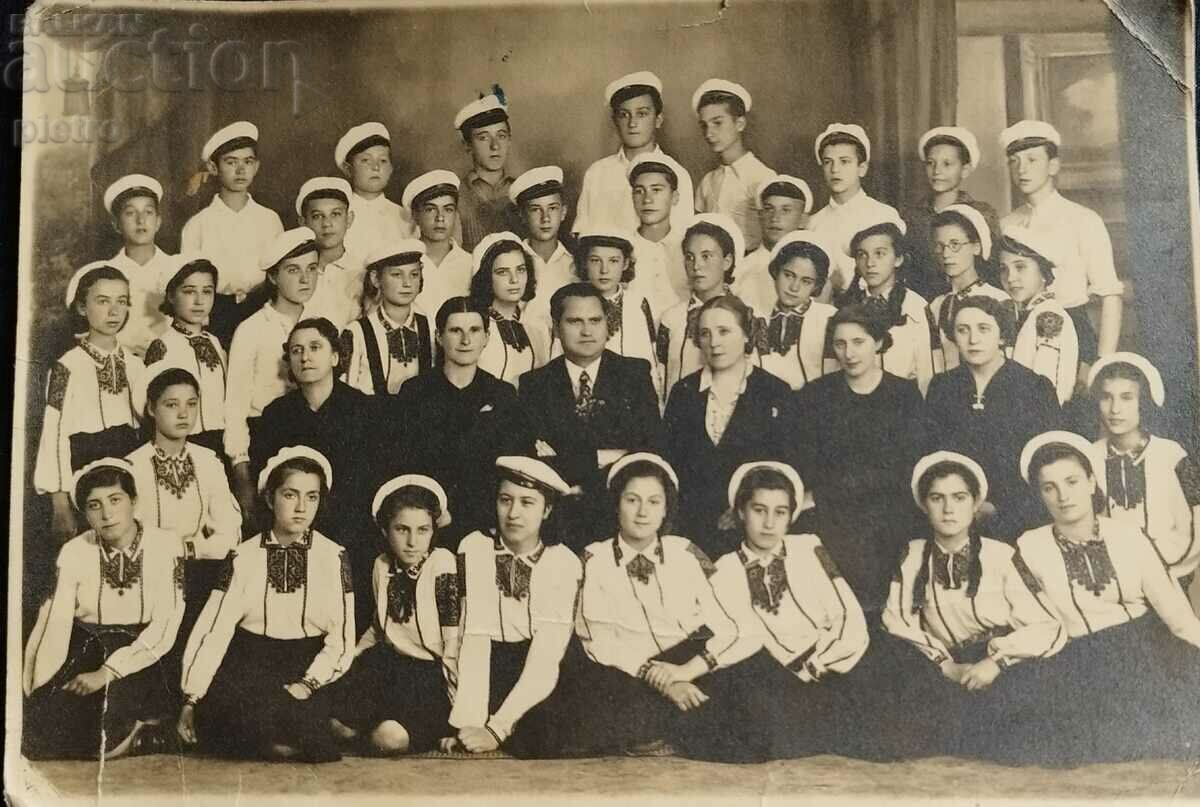 Regatul Bulgariei Fotografie veche, fotografie - fete tinere