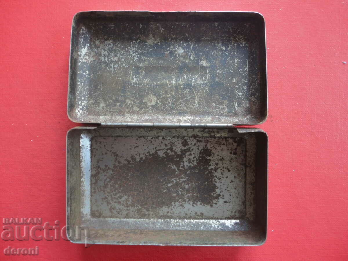 Vintage army tobacco box - 6 Vintage army tobacco box - 6