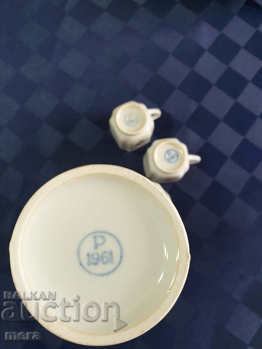 Porcelain pavour and 2 glasses for heated brandy - 1961 - 5 Porcelain pavour and 2 glasses for heated brandy - 1961 - 5