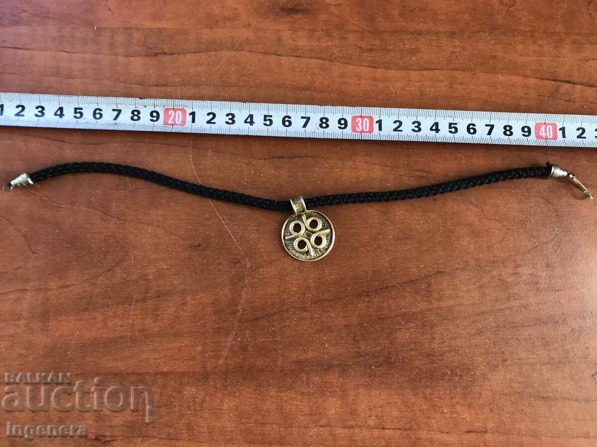 COLIER COLIER AMULET METAL cu preț 11.00 BGN | € 5.62