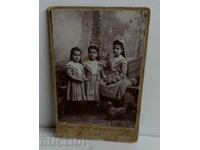 SHUMEN RUSE CHILDREN GIRLS CHILDREN'S PHOTO PHOTOGRAPHY CARDBOARD