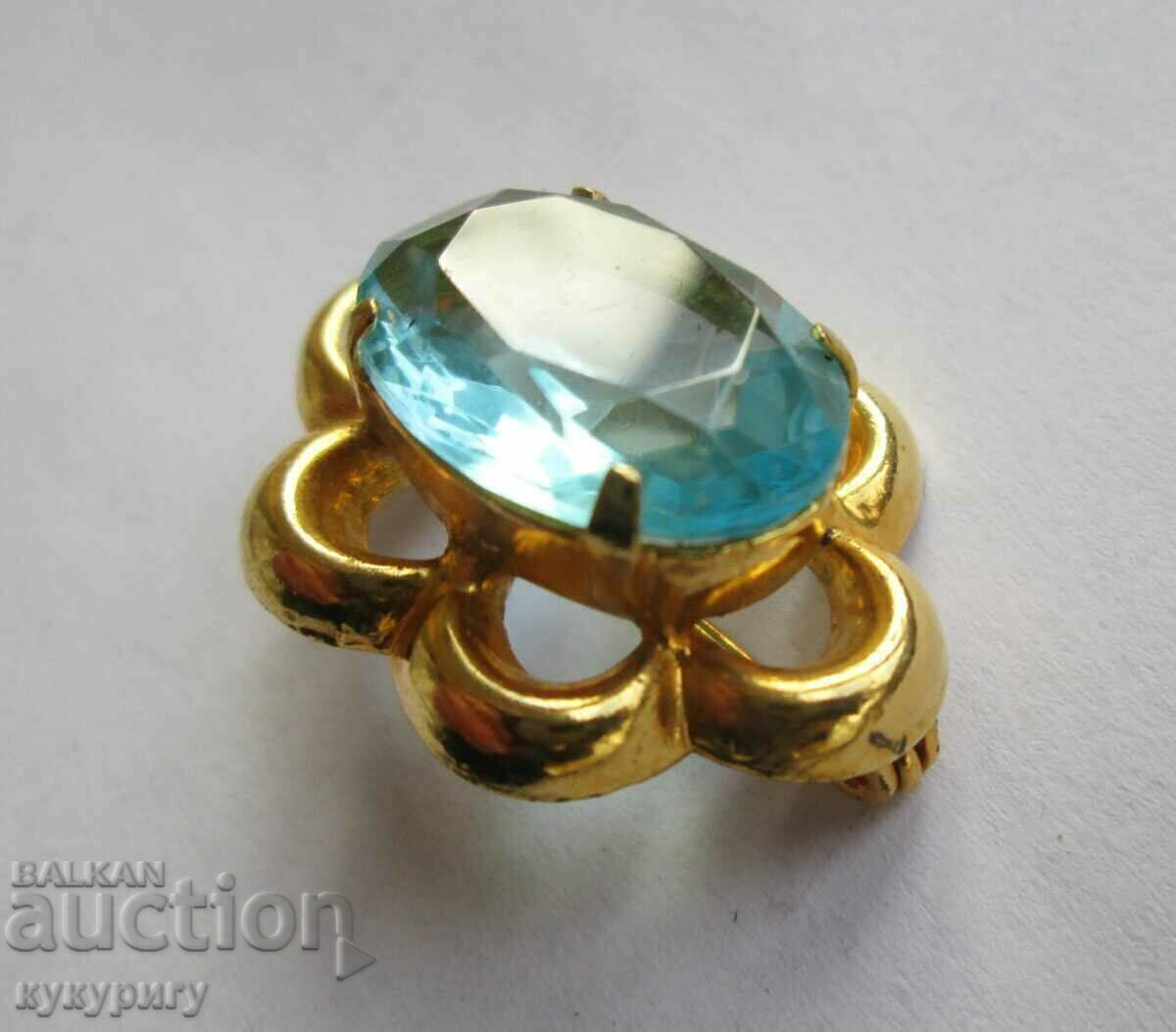 Μια όμορφη γριά κομψή καρφίτσα με γαλάζια πέτρα με τιμή 45.00 BGN | € 23.01