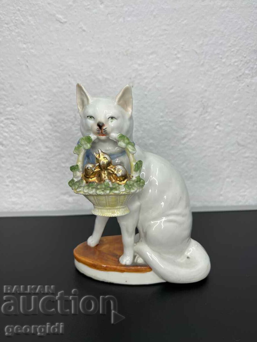 German porcelain cat - Ges. Gesch. #4955