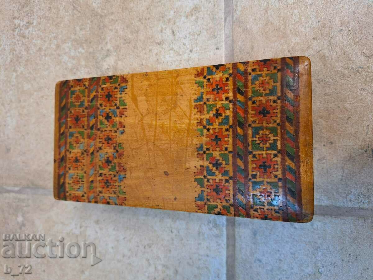 Auction Old wooden inlaid box, 1926 Auction Old wooden inlaid box, 1926