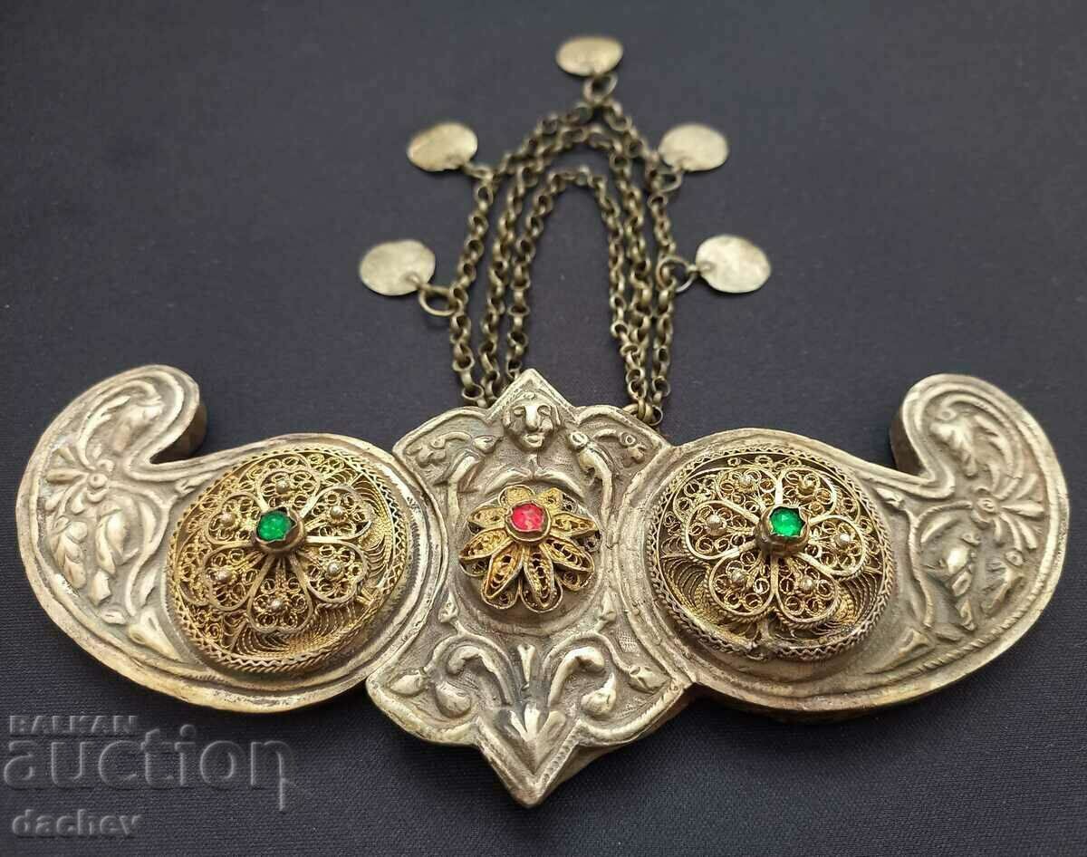 Παράδοση Στολή Paft Paft Αναγέννησης από σφυρήλατο ασήμι 19Β Παράδοση Στολή Paft Paft Αναγέννησης από σφυρήλατο ασήμι 19Β