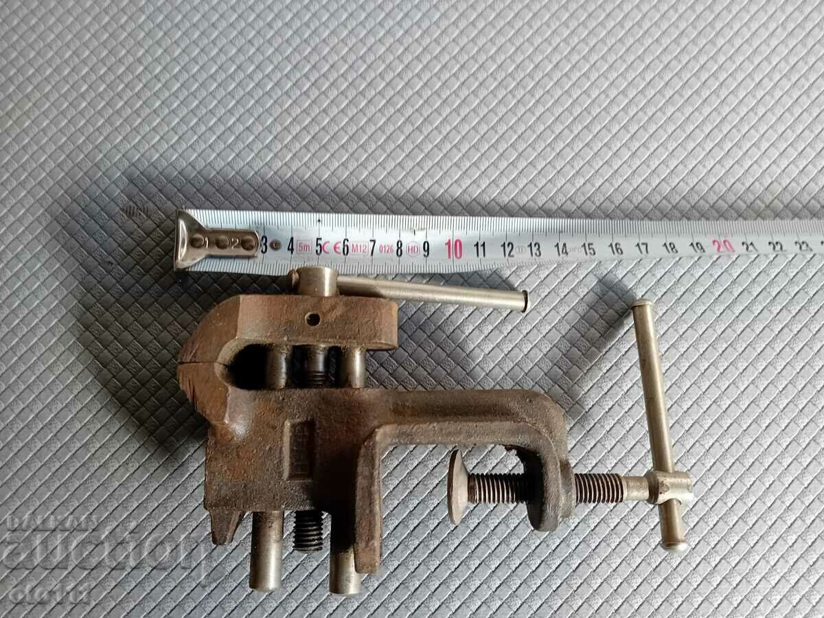 OLD RUSSIAN VICE with price 40.00 BGN | € 20.45 OLD RUSSIAN VICE with price 40.00 BGN | € 20.45