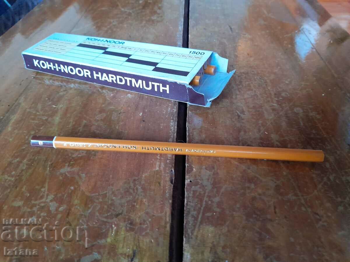 Old KOH I NOOR B pencils - 5