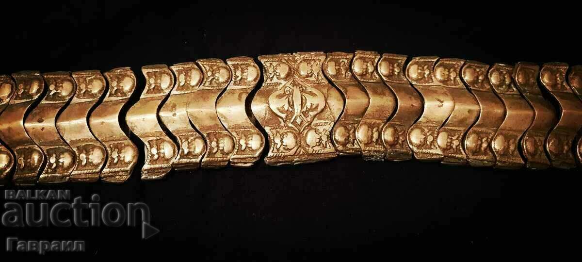 Centura renascentista, pafta cu preț 300.00 BGN | € 153.39 Centura renascentista, pafta cu preț 300.00 BGN | € 153.39