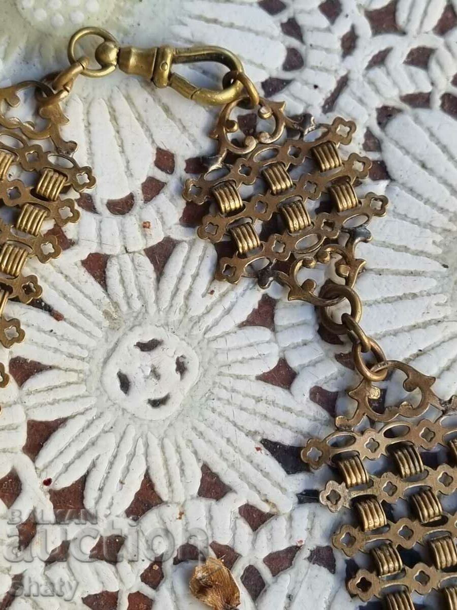 Delivery of Old jewelry. Cordon. Bracelets.