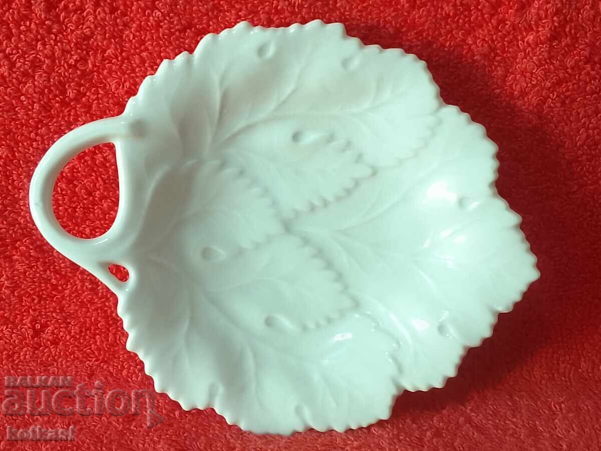 Old porcelain bowl plate figure leaf Furstenberg F Old porcelain bowl plate figure leaf Furstenberg F