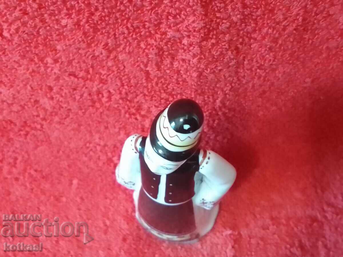 Old porcelain figure of a woman, Hungary, marked - 5 Old porcelain figure of a woman, Hungary, marked - 5