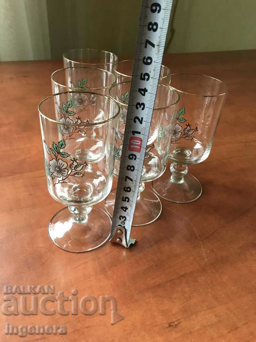 Auction GLASS GLASS SERVICE 6 PCS. CAPACITY-150-180 ML. Auction GLASS GLASS SERVICE 6 PCS. CAPACITY-150-180 ML.